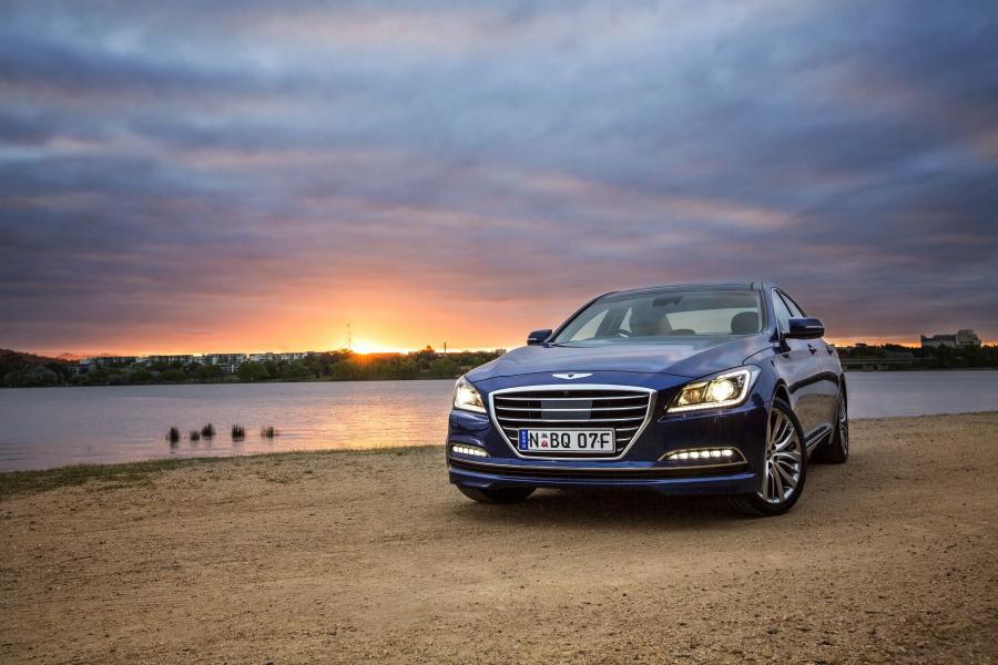 Hyundai Genesis 2014 года  (AU) (фото 18 из 30)